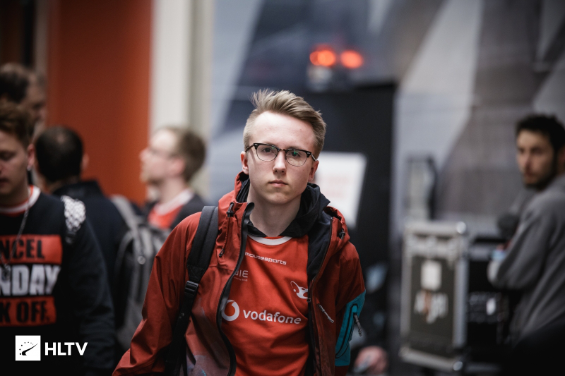 当力量对称 当力量对称